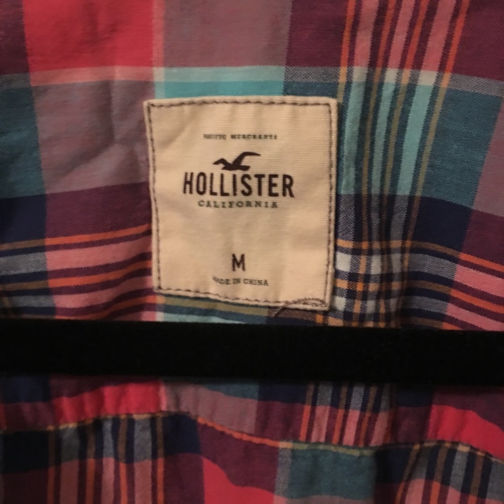 NEW HOLLISTER PLAID ! - Picture 4 of 4